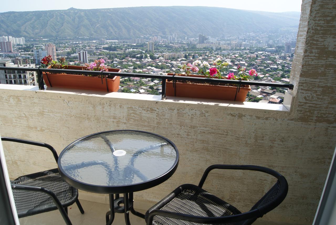 Vazi Aparthotel Tiflis Exterior foto